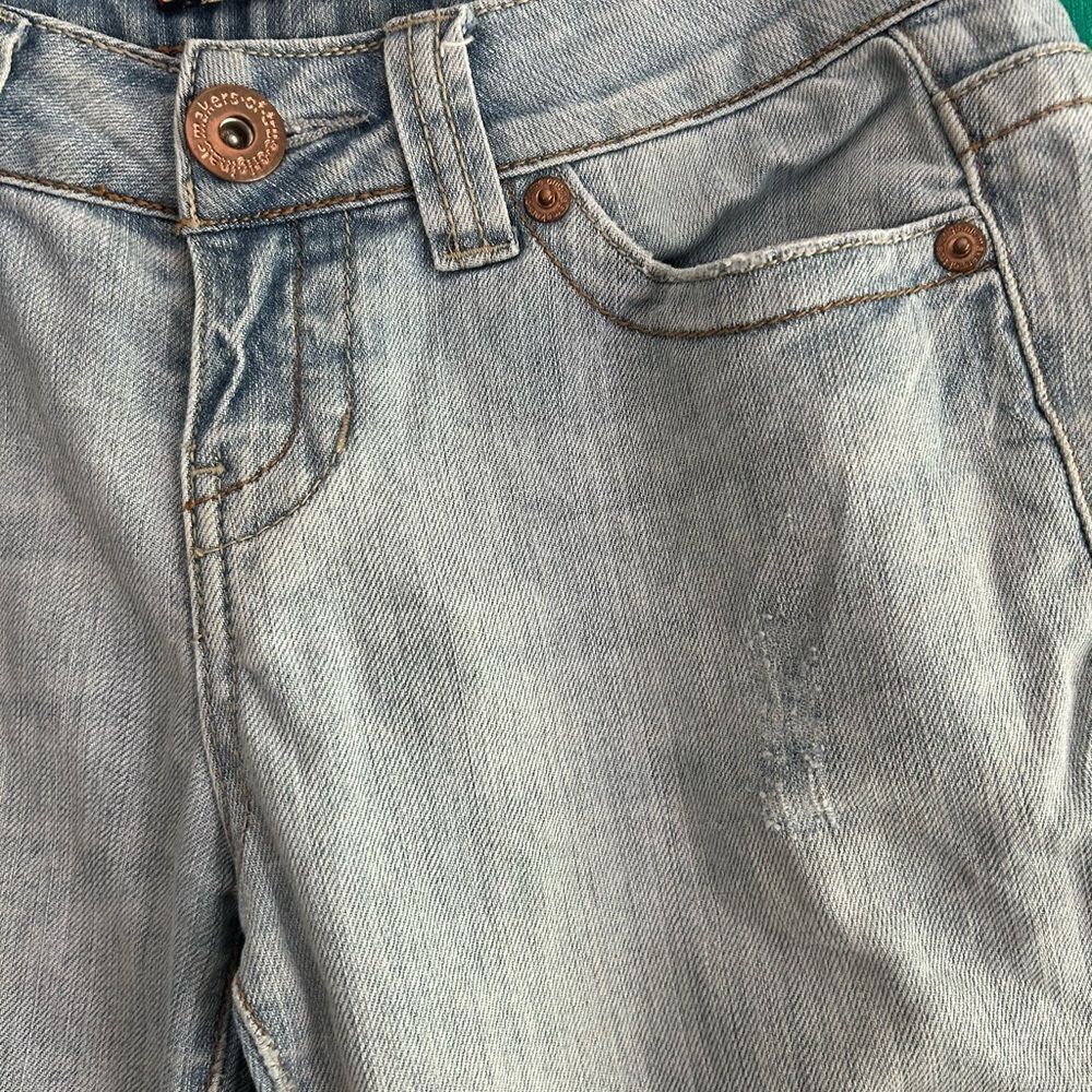 Makers of True Originals Light Blue Jean Shorts - Picture 11 of 16